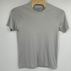 Fabletics Mens Grey Short Sleeve Performance Training T-Shirt Large